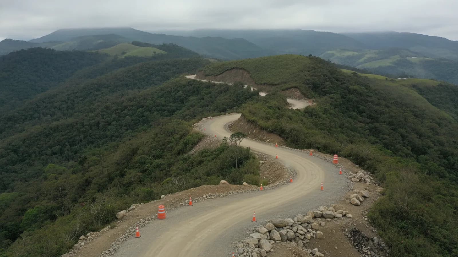 Molleturo Route Closed After Rockfall Wednesday: Check Before Heading to the Coast