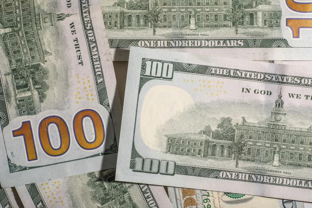 2026 Ecuador Economic Snapshot: What Expats Should Know About Growth, Inflation, and the Dollar